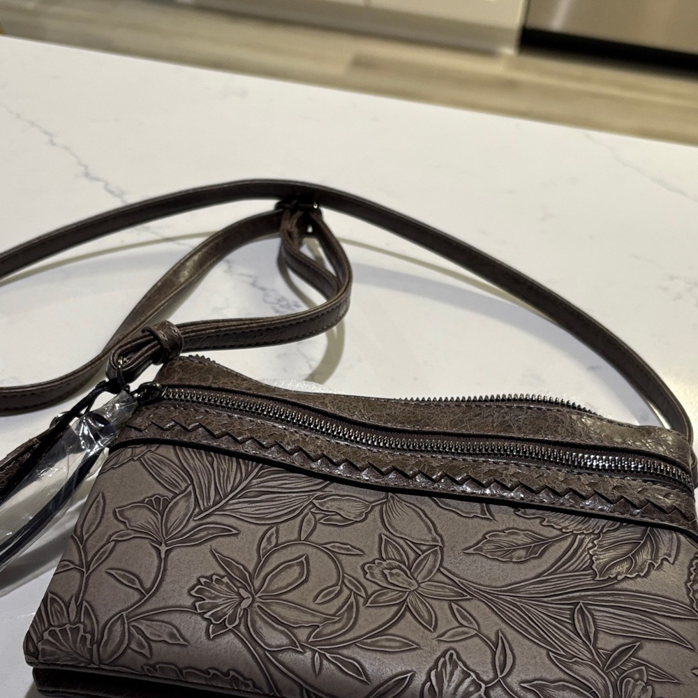 Chic Embossed Brown Wristlet - Picture 2 of 8